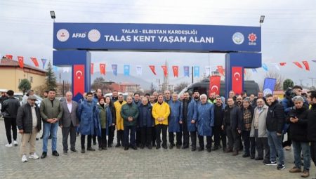 Kayseri Talas’tan çifte mesaj