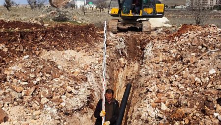 Bahçebaşı Mahallesine kanalizasyon hattı döşendi