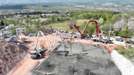 Kocaeli’nde teleferik otoparkı için ilk temel betonu atıldı