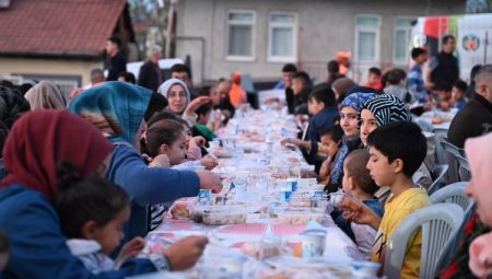 Malatya’da Melekbabalılar aynı sofrada buluştu