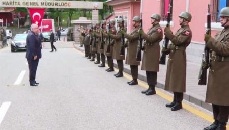 Bakan Güler’den haritacılara ziyaret