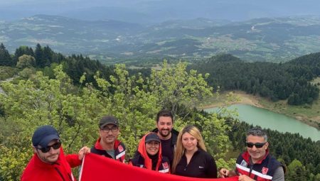 Bayram günü Sakarya’da doğanın kalbine yolculuk