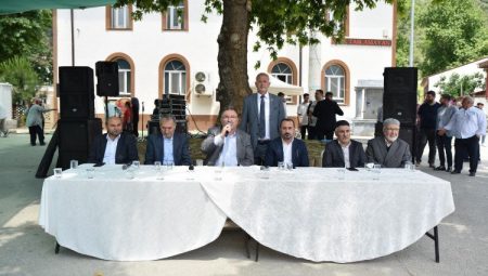 Bursa Barakfakih’te geleneksel pilav günü