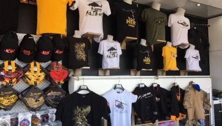 Askeri ürünlerin olduğu JhvStore Tırı Mudanya’da