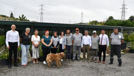 Başkan Kınay belediye emekçileriyle bayramlaştı