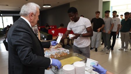 Başkan Şadi Özdemir’den öğrencilere sınav morali