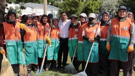 Rasim Arı’dan sanayi bölgesinde temizlik