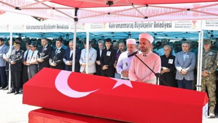 Şehit Mehmet Ali Horoz son yolculuğuna uğurlandı