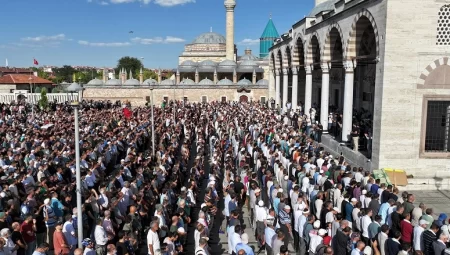 Konya’da Heniyye için gıyabi cenaze namazı