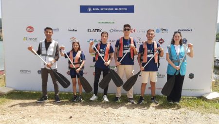 Kürekler lösemili çocuklar için çekildi