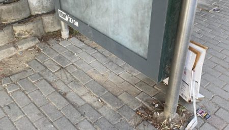 Vatandaş çöp konteyneri olmayan duraktan şikayetçi
