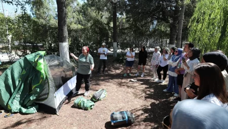 ‘Bağımlı olma’ kampı Isparta’da yapıldı