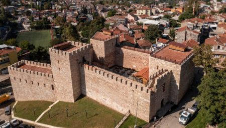 Bursa, turistlerin ilgi odağı olmaya devam ediyor