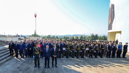 Yusuf Alemdar bayram coşkusunu Sakaryalılarla yaşadı