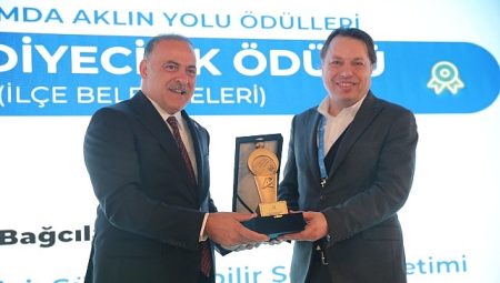 Bağcılar Belediyesi’ne “Ulaşımda Aklın Yolu” mükafatı