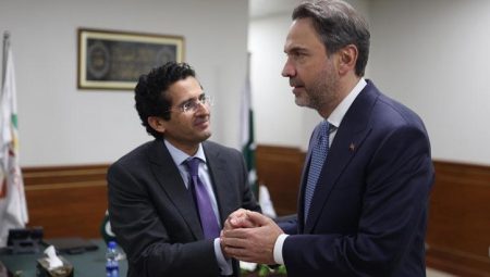 Bakan Bayraktar, Pakistan Petrol Bakanı Ali Pervaiz Malik ile bir ortaya geldi – Düzgün Haber