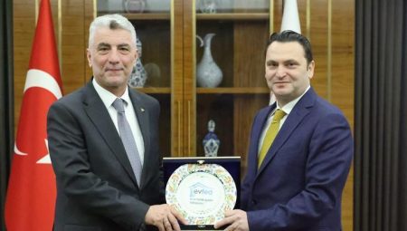 Bakan Bolat, EVFED Yönetim Kurulu Lideri Kaplangı’yı kabul etti – Düzgün Haber