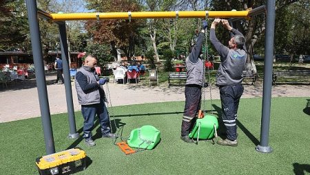 Bakırköy’ün Parkları Yaza Hazır