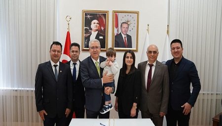 Bayan hastalar için tasarlanan giyilebilir harici idrar toplama aygıtı tasarımı ödüllendirildi