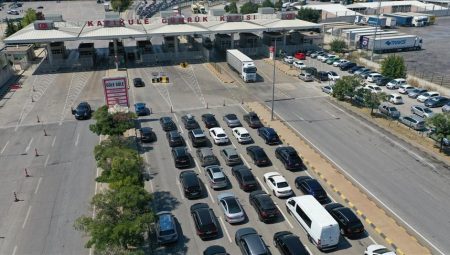 Bayramda gümrük kapılarında yolcu rekoru – Düzgün Haber