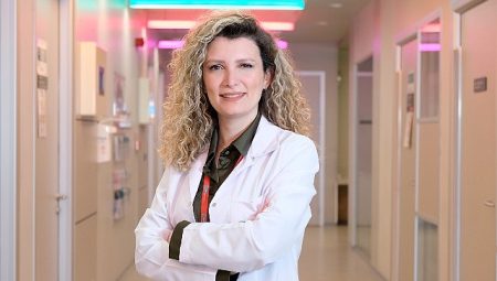 ‘Görünürde Olağan Aile’ bilinmeyen kalmış bir çocukluk çağı travmasıdır!