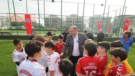 İlkay Çiçek ile Hizmet Dolu ‘1 Yıl’