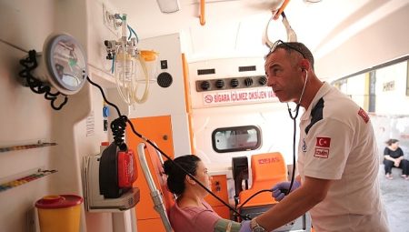 Konak’ın hasta nakil araçları en güç anında vatandaşın yanında