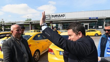 Lider Aydın taksici esnafı ile kahvaltı yaptı