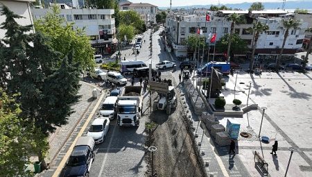 Lider Mehmet Ertaş çalışmaları yerinde inceledi