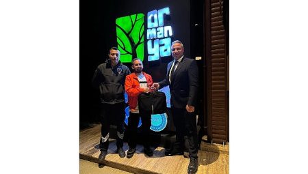 Ormanya’da düşürülen para dolu çanta sahibini buldu