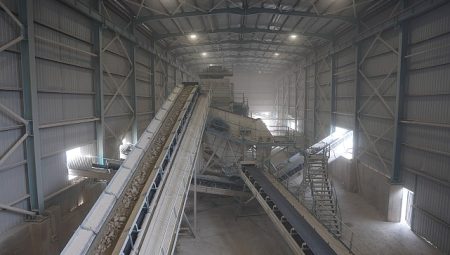 Taş kırma tesisiyle 6 ayda 17 milyon tasarruf sağlandı