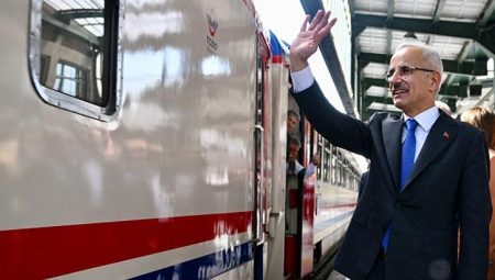 Turistik Diyarbakır Ekspresi Cuma günü yola çıkıyor – Düzgün Haber