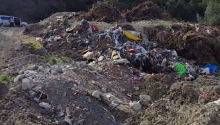 Urla’da etraf kirliliği! Belediye ve bir özel firmaya ceza – Düzgün Haber