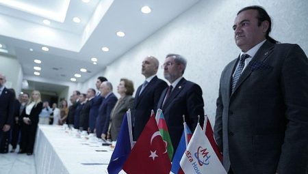 Azerbaycan’ın başşehri Bakü’de, Ankara Üniversitesi Sıhhat Turizmi İrtibat Ofisi açıldı.