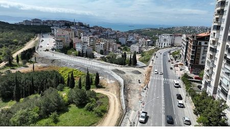 Büyükşehir, Gebze’de trafiği rahatlatıyor