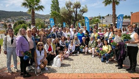 Güzelbahçeli Anneler Kahvaltı’da Buluştu