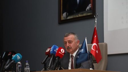 İSU 2025 Yılı 1. Olağan Genel Kurulu yapıldı — Genel Müdür Ali Sıhhat: “Su kaynaklarımızı iş birliği ile koruyabiliriz.”