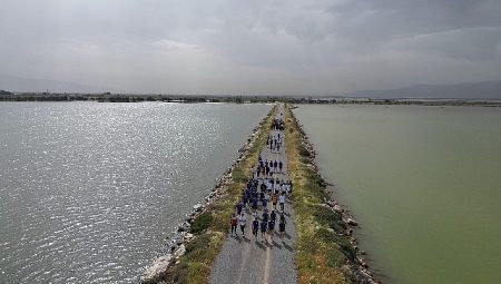 İzmir Kuş Cenneti’nde Ata’ya Hürmet Yürüyüşü