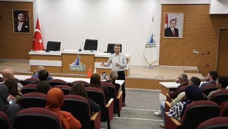 Kartepe Belediyesi’nde Kalp Sıhhati Semineri