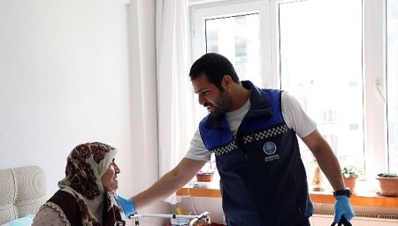 Meskende sıhhat ve dayanak hizmeti, hayatlara dokunuyor.