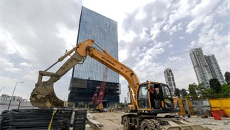 Mürselpaşa Alt Geçidi’nde hafriyat çalışmaları başladı