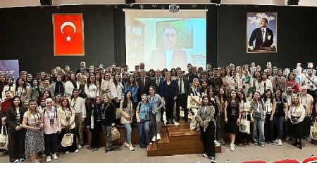 Uzmanından Toplumsal Medya Uyarısı: Olağan His Döngüsünü Bozuyor