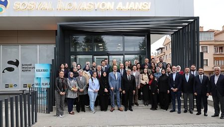 AK Parti Genel Lider Yardımcısı Yayman, Sarsıntıdaki Dayanışma İçin Lider Altay’a ve Tüm Konyalılara Teşekkür Etti