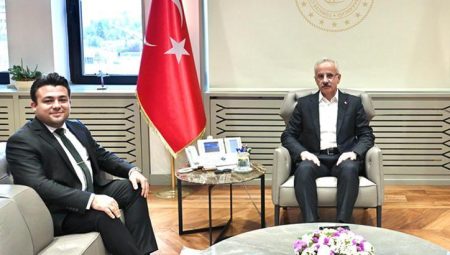 Çocuklarımızı dijital dünyanın risklerinden koruyacağız – Düzgün Haber