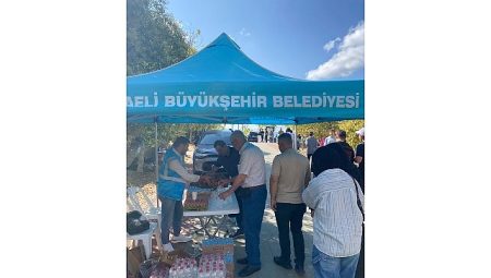 Güzellik Kılavuzu tekrar alandaydı