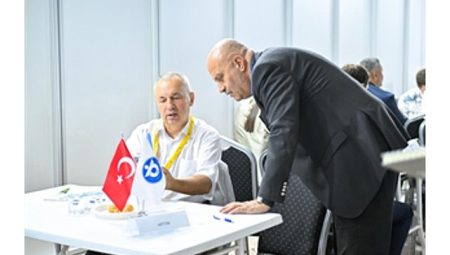 İzmir, pak güç alanında memleketler arası buluşmalara konut sahipliği yaptı