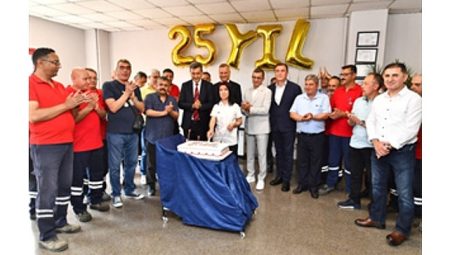 İzmir’in raylarında çeyrek asırlık gurur