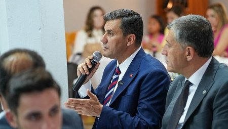 Lider Zeyrek Köprübaşı’nda Muhtarlarla Buluştu