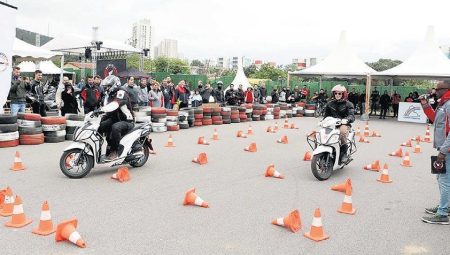 ‘Motosiklet Günleri’nde sürüş eğitimi aldılar – Düzgün Haber