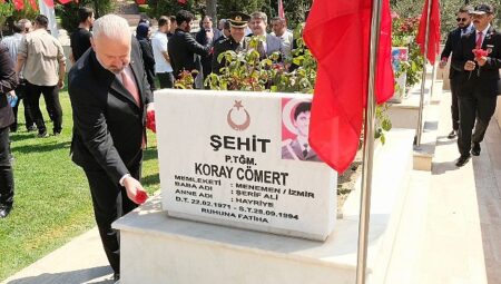 15 Temmuz şehitleri Menemen’de merasimle anıldı